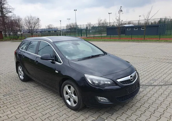 sulmierzyce Opel Astra cena 16500 przebieg: 280000, rok produkcji 2011 z Sulmierzyce